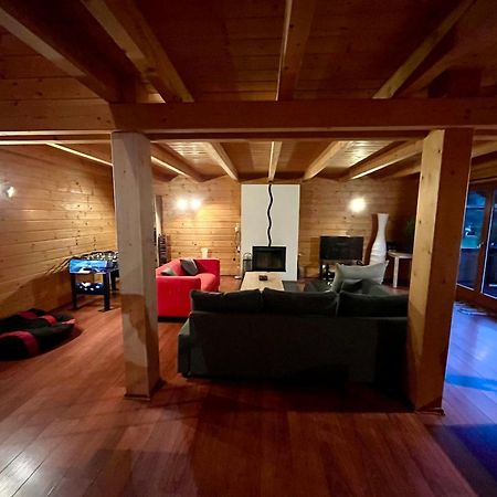 Zrub Alpinus Guest House Pribylina Exterior photo