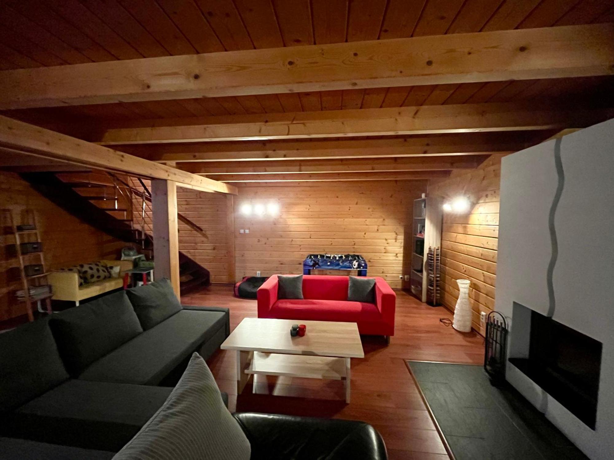 Zrub Alpinus Guest House Pribylina Exterior photo