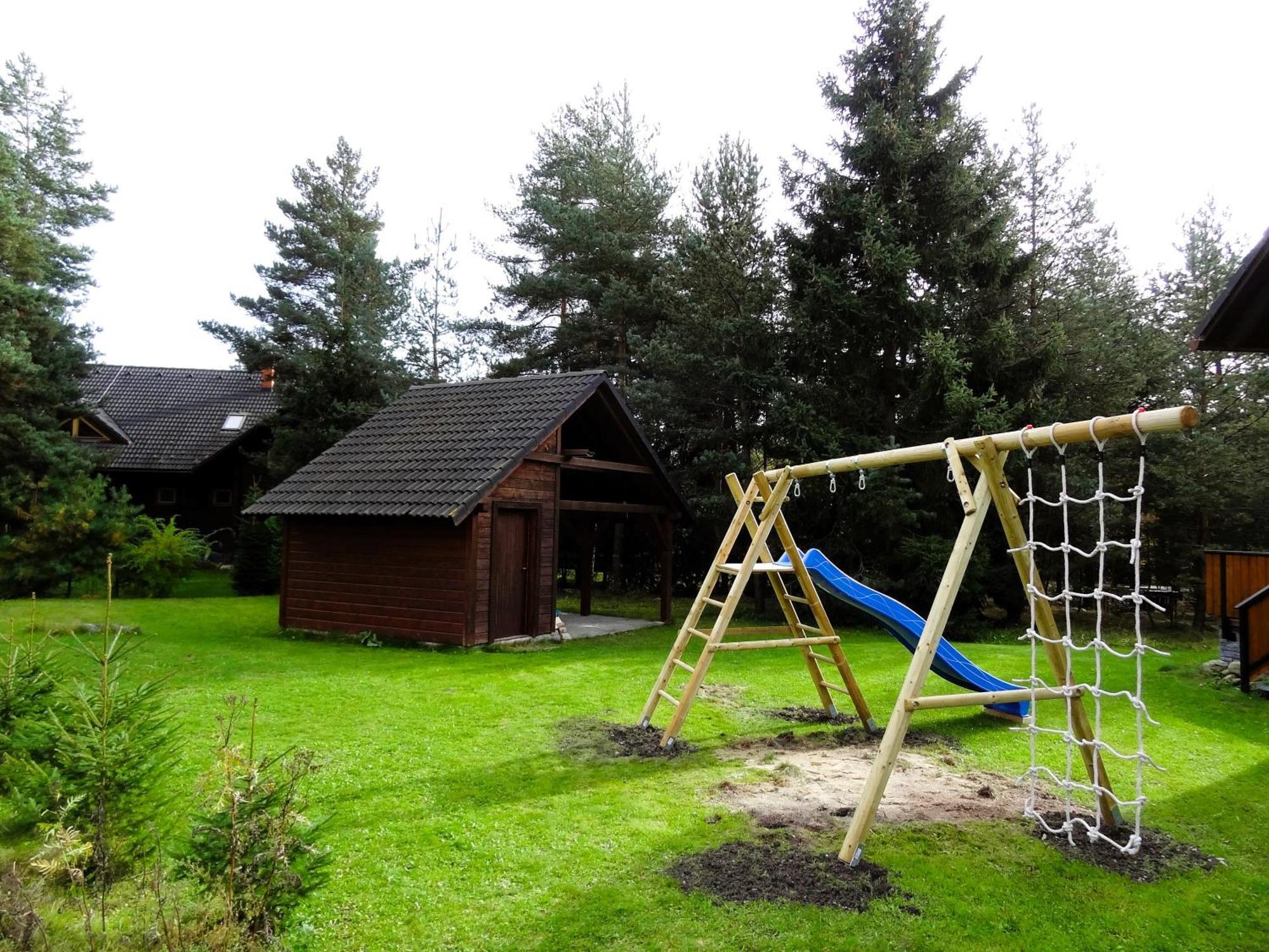 Zrub Alpinus Guest House Pribylina Exterior photo